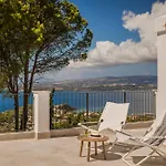 360ᵒ Luxury Residences Khelmáta