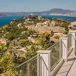 360ᵒ Luxury Residences דירה