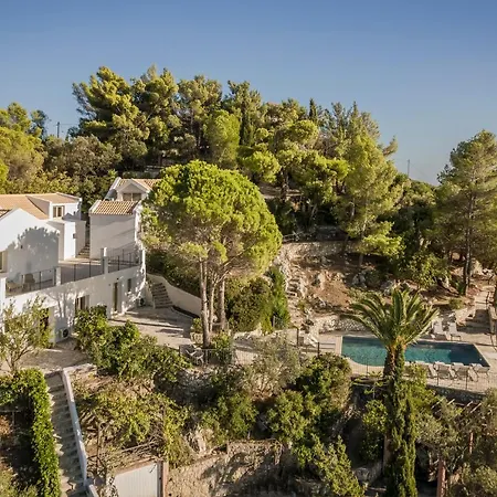 360ᵒ Residences Apartment