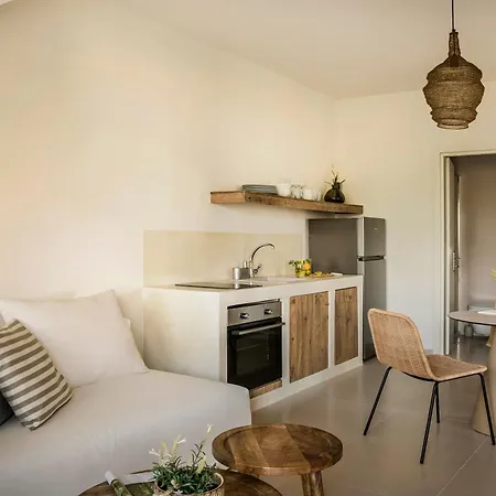 360ᵒ Luxury Residences Apartment
