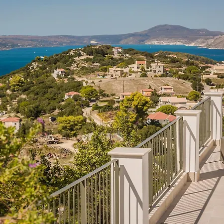 360ᵒ Luxury Residences 公寓